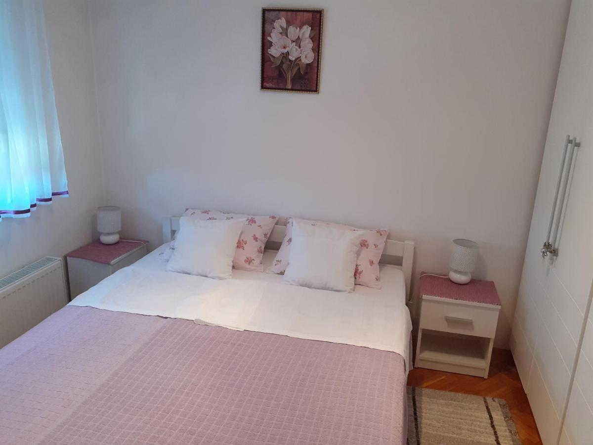 Apartman Mario Осиек Экстерьер фото