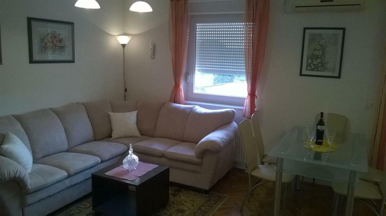 Apartman Mario Осиек Экстерьер фото
